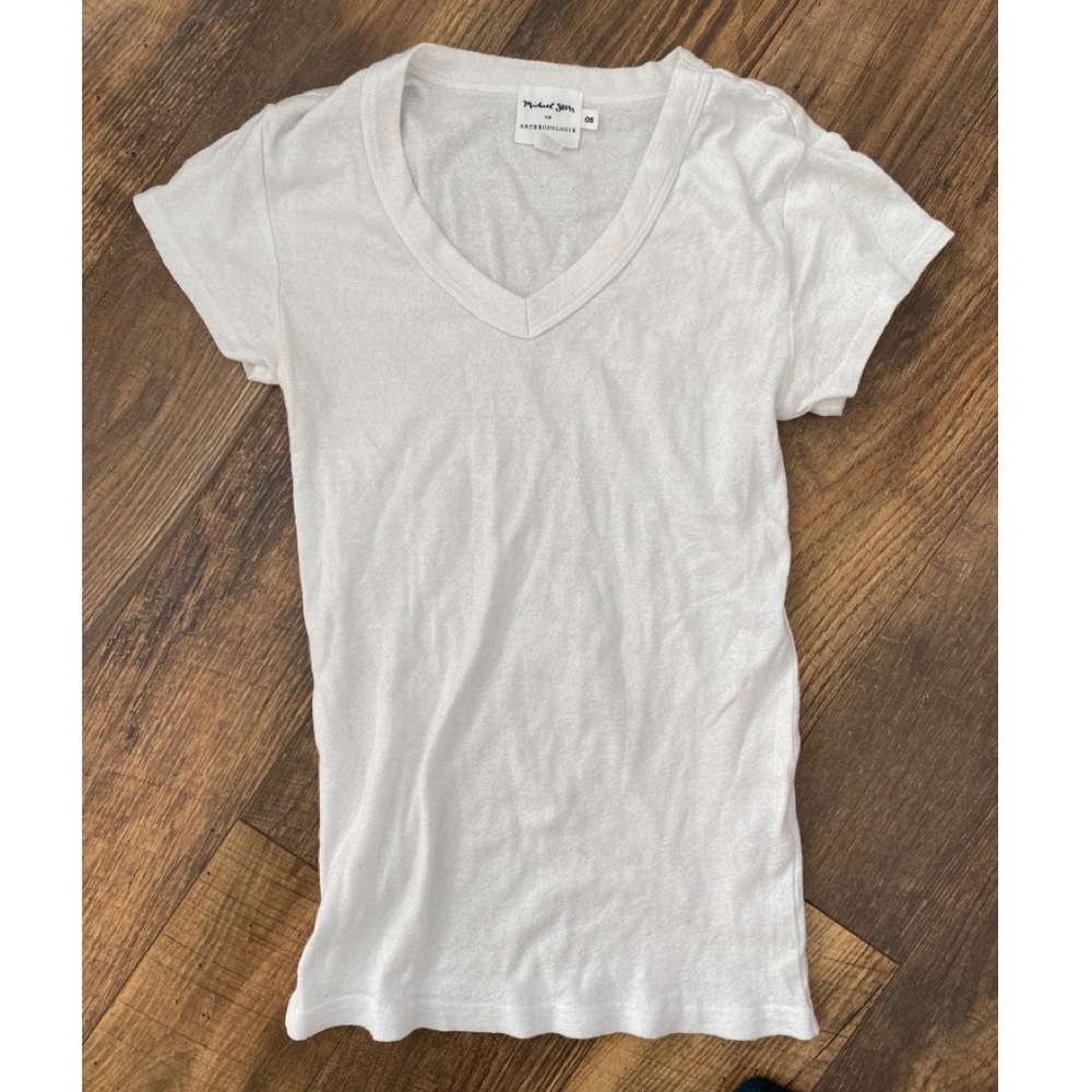 Michael Stars white stretch V neck